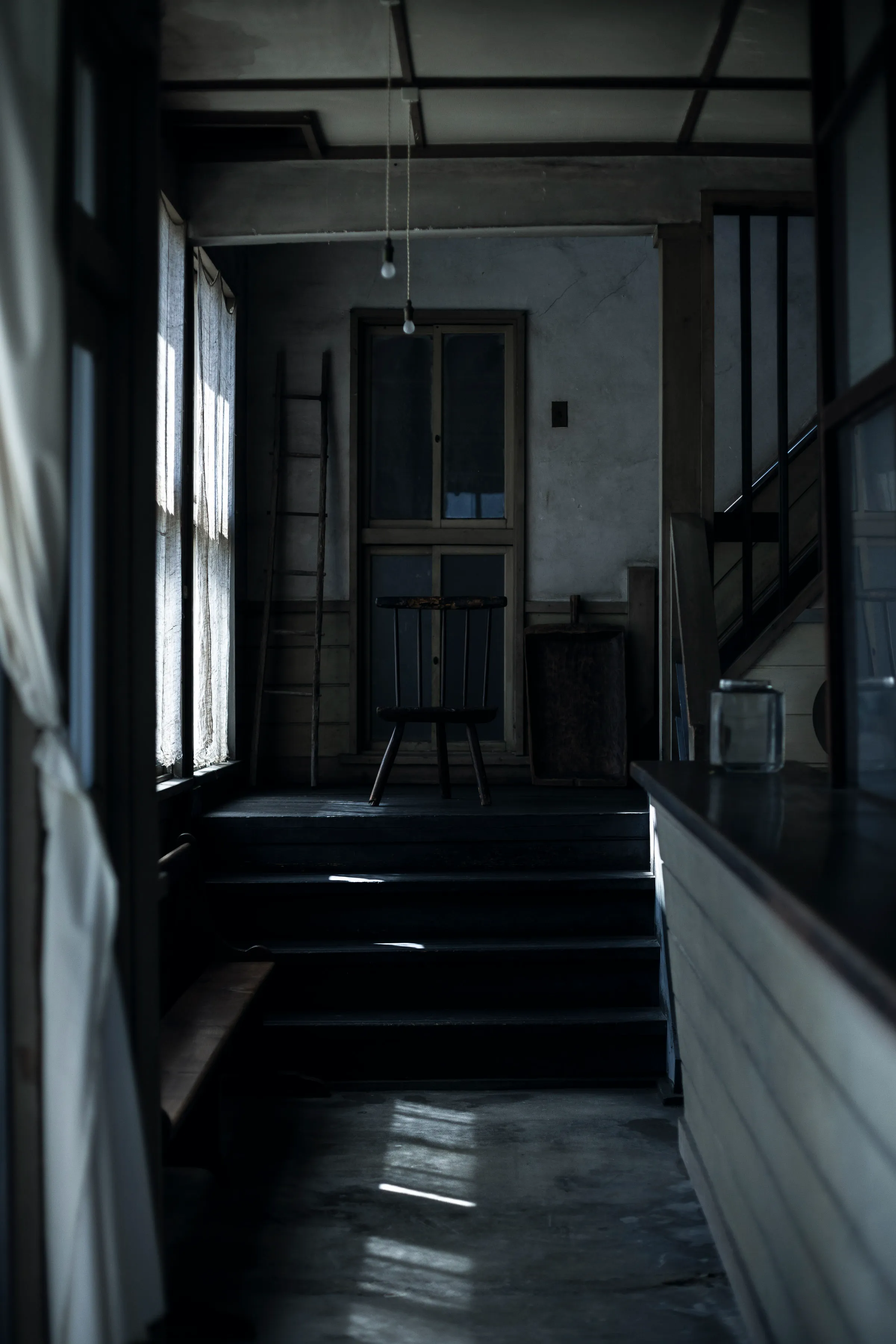 main-visual